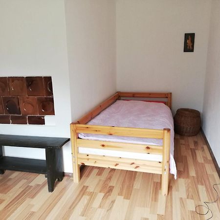 Apartamento Hikers Hut Hisar Podbrdo Exterior foto